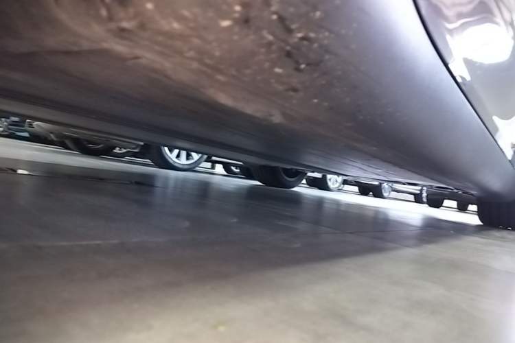 Used Tesla Model Y 2022 Rear-Wheel-Drive Version Chassis Front Left