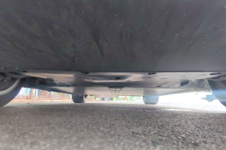 Used Tesla Model Y 2022 Rear-Wheel-Drive Version Chassis Front