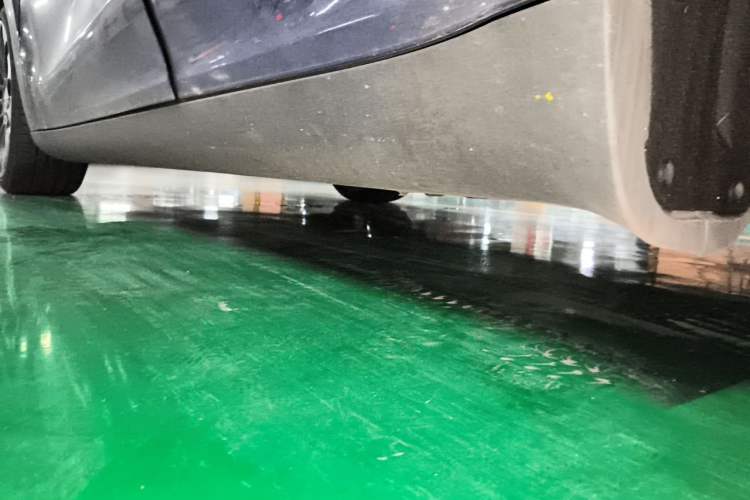 Used Tesla Model Y 2022 Performance High-Performance All-Wheel-Drive Version Chassis Rear Left