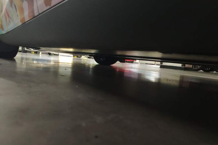 Used Tesla Model Y 2022 Performance High-Performance All-Wheel-Drive Version Chassis Rear Left