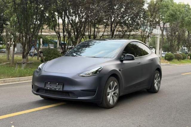Tesla Model Y 2022 Rear-Wheel-Drive Version d’occasion