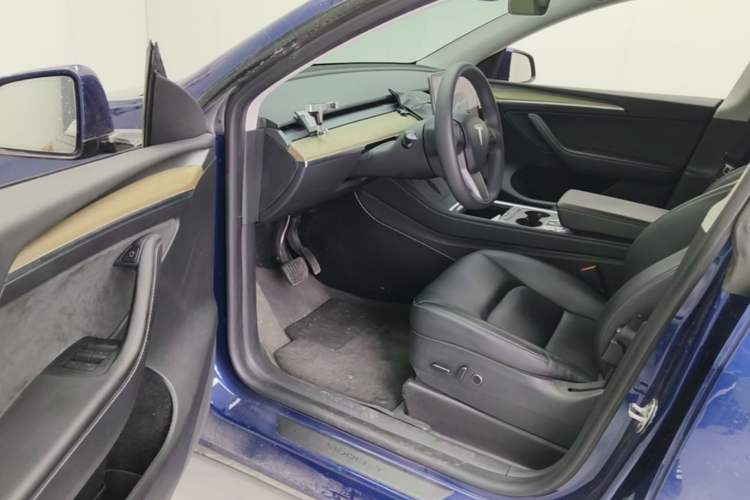 Used Tesla Model Y 2022 Revised Version Long-Range All-Wheel Drive Driver Seat