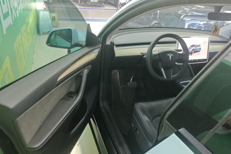 Used Tesla Model Y 2022 Revised Version Rear-Wheel Drive Driver Seat
