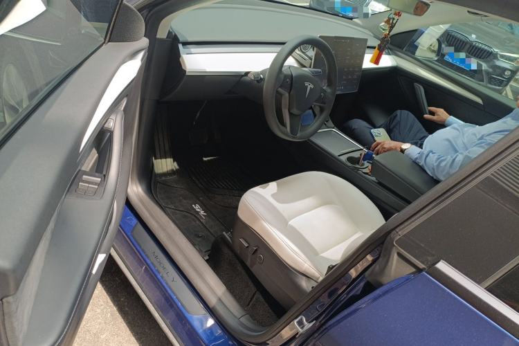 Used Tesla Model Y 2022 Revised Version Rear-Wheel Drive Driver Seat
