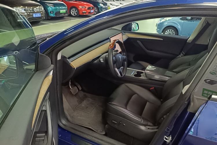 Used Tesla Model Y 2022 Rear-Wheel-Drive Version Driver Seat