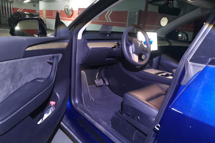 Used Tesla Model Y 2022 Revised Version Long-Range All-Wheel Drive Driver Seat