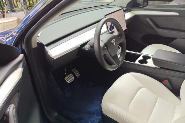 Used Tesla Model Y 2022 Performance High-Performance All-Wheel-Drive Version Driver Seat