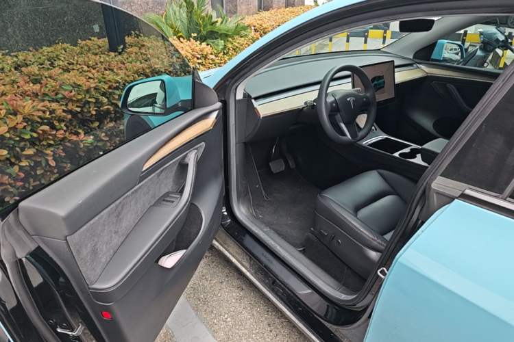 Used Tesla Model Y 2022 Revised Version Rear-Wheel Drive Driver Seat