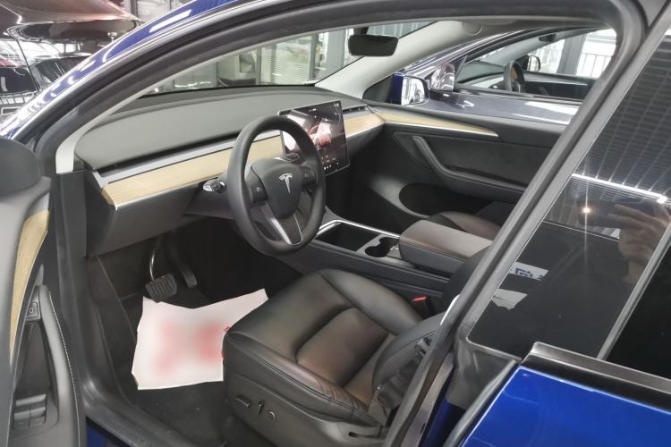 Used Tesla Model Y 2022 Rear-Wheel-Drive Version Driver Seat