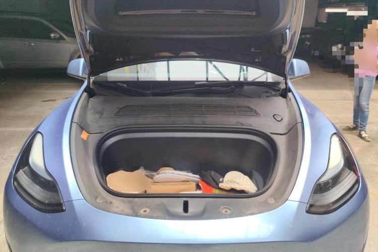 Used Tesla Model Y 2022 Rear-Wheel-Drive Version Engine Bay