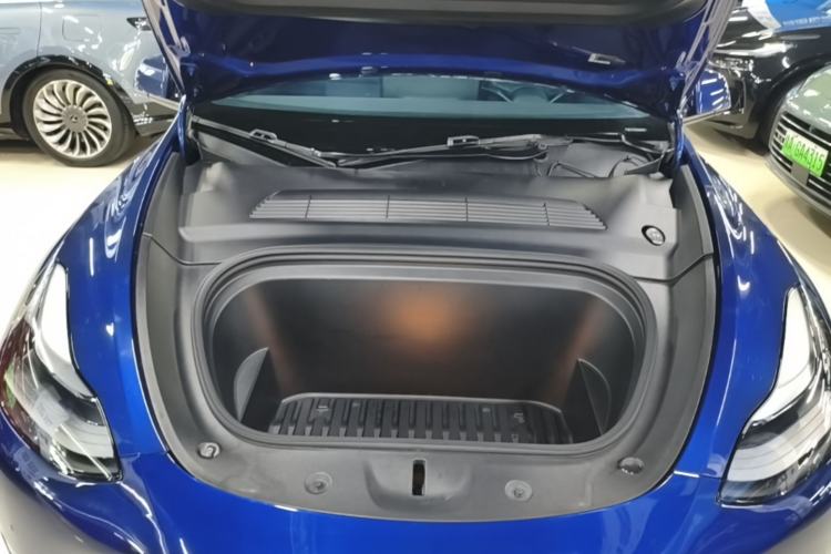 Used Tesla Model Y 2022 Rear-Wheel-Drive Version Engine Bay