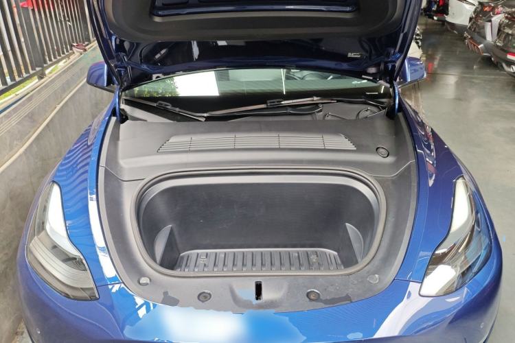 Used Tesla Model Y 2022 Performance High-Performance All-Wheel-Drive Version Engine Bay