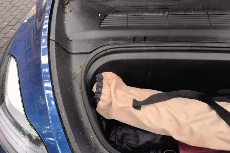 Used Tesla Model Y 2022 Rear-Wheel-Drive Version Engine Bay Right