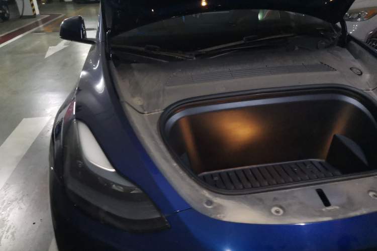 Used Tesla Model Y 2022 Revised Version Long-Range All-Wheel Drive Engine Bay Right