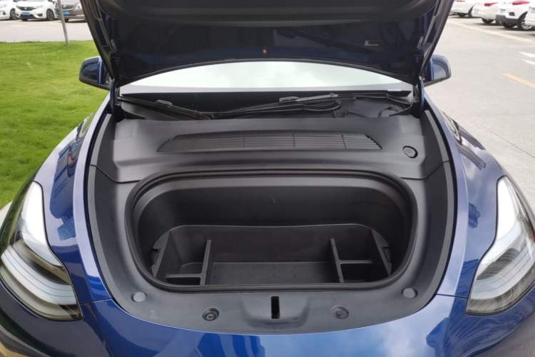 Used Tesla Model Y 2022 Revised Version Rear-Wheel Drive Engine Bay