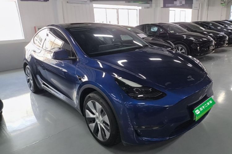 Used Tesla Model Y 2022 Long-Range All-Wheel-Drive Version Exterior 1