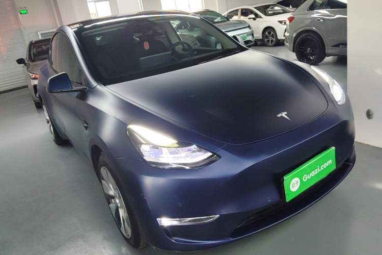 Used Tesla Model Y 2022 Long-Range All-Wheel-Drive Version Exterior 1
