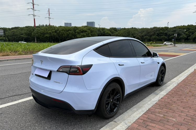 Used Tesla Model Y 2022 Revised Version Rear-Wheel Drive Exterior 2