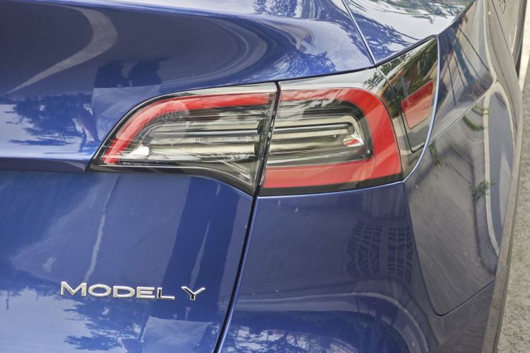 Used Tesla Model Y 2022 Rear-Wheel-Drive Version Exterior 6