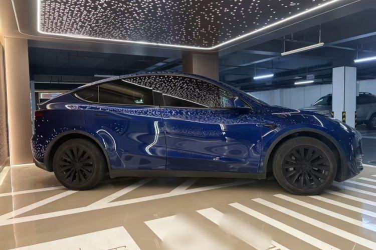 Used Tesla Model Y 2022 Long-Range All-Wheel-Drive Version Exterior 7