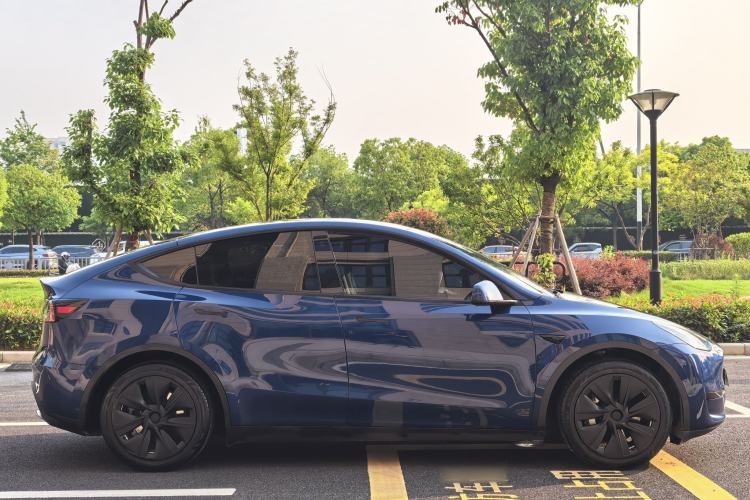Used Tesla Model Y 2022 Revised Version Rear-Wheel Drive Exterior 7