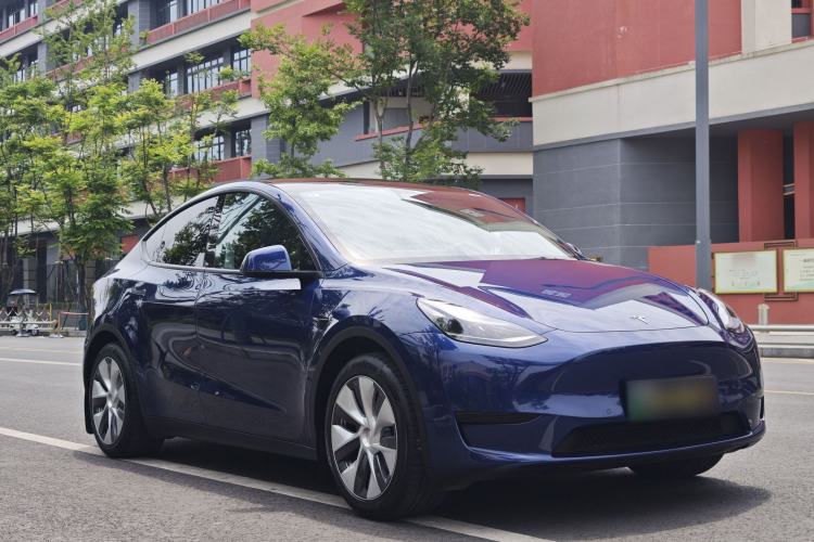 Used Tesla Model Y 2022 Rear-Wheel-Drive Version Exterior 8