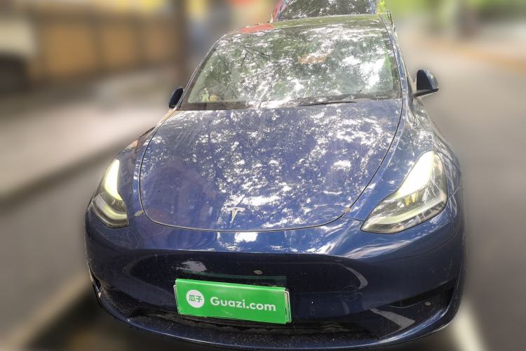 Used Tesla Model Y 2022 Rear-Wheel-Drive Version Front