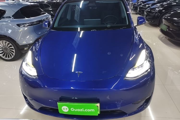 Used Tesla Model Y 2022 Rear-Wheel-Drive Version Front