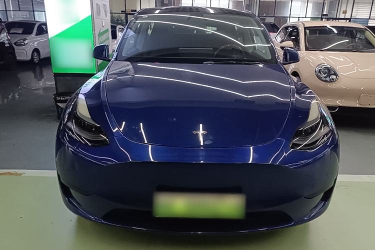 Used Tesla Model Y 2022 Rear-Wheel-Drive Version Front