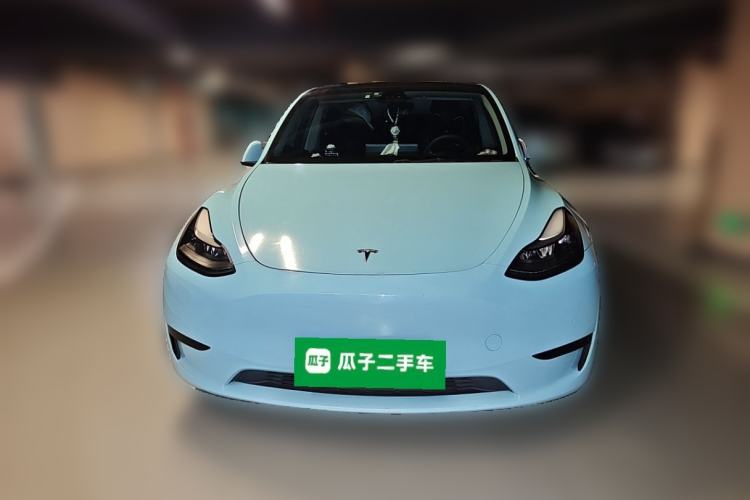 Used Tesla Model Y 2022 Rear-Wheel-Drive Version Front