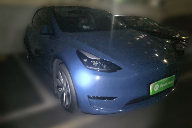 Used Tesla Model Y 2022 Revised Version Long-Range All-Wheel Drive Front Right 45 Deg
