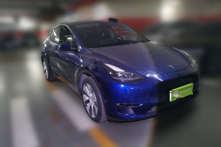 Used Tesla Model Y 2022 Revised Version Long-Range All-Wheel Drive Front Right 45 Deg