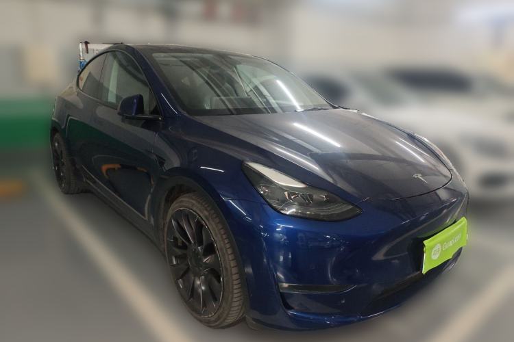 Used Tesla Model Y 2022 Performance High-Performance All-Wheel-Drive Version Front Right 45 Deg