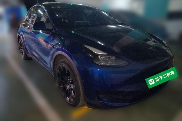 Used Tesla Model Y 2022 Rear-Wheel-Drive Version Front Right 45 Deg