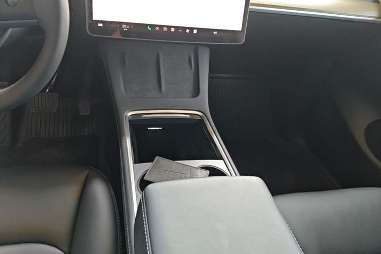Used Tesla Model Y 2022 Revised Version Rear-Wheel Drive Gear Lever