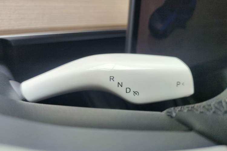 Used Tesla Model Y 2022 Rear-Wheel-Drive Version Gear Lever