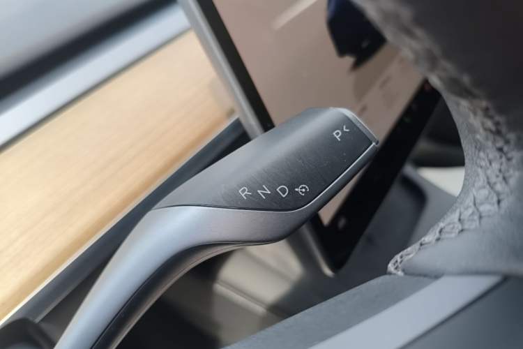 Used Tesla Model Y 2022 Rear-Wheel-Drive Version Gear Lever