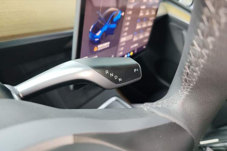 Used Tesla Model Y 2022 Rear-Wheel-Drive Version Gear Lever