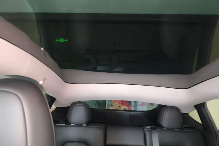 Used Tesla Model Y 2022 Revised Version Rear-Wheel Drive Headliner