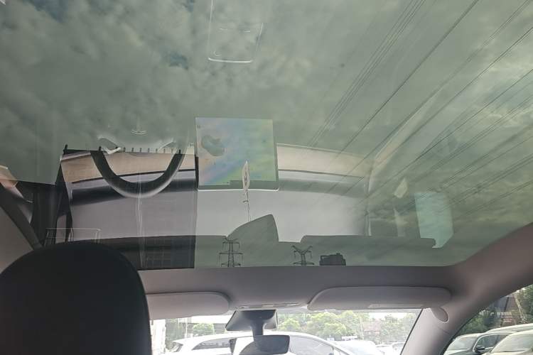 Used Tesla Model Y 2022 Revised Version Rear-Wheel Drive Headliner