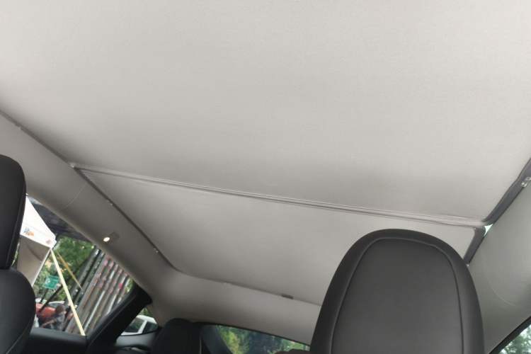 Used Tesla Model Y 2022 Revised Version Rear-Wheel Drive Headliner