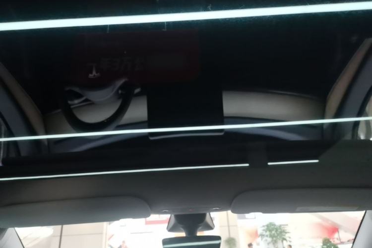 Used Tesla Model Y 2022 Rear-Wheel-Drive Version Headliner