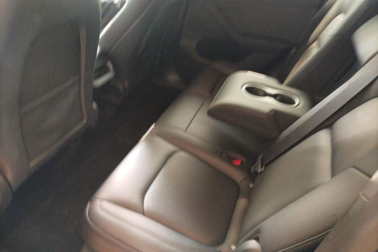 Used Tesla Model Y 2022 Revised Version Rear-Wheel Drive Interior 4