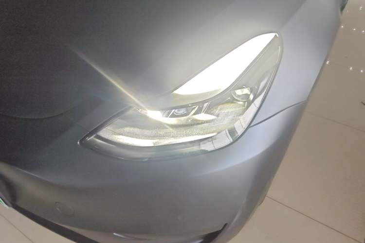 Used Tesla Model Y 2022 Rear-Wheel-Drive Version Left Front Headlight