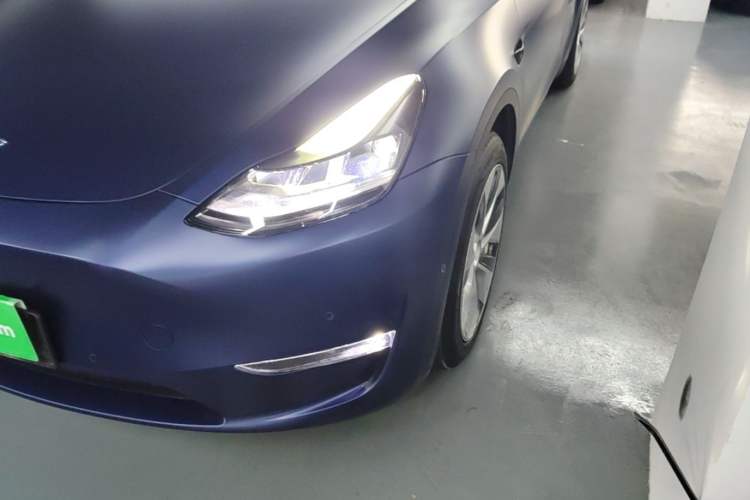 Used Tesla Model Y 2022 Long-Range All-Wheel-Drive Version Left Front Headlight