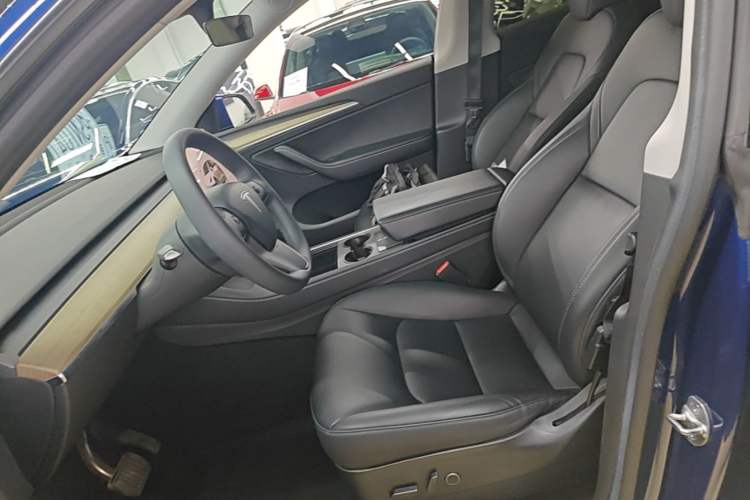 Used Tesla Model Y 2022 Revised Version Rear-Wheel Drive Left Front Seat