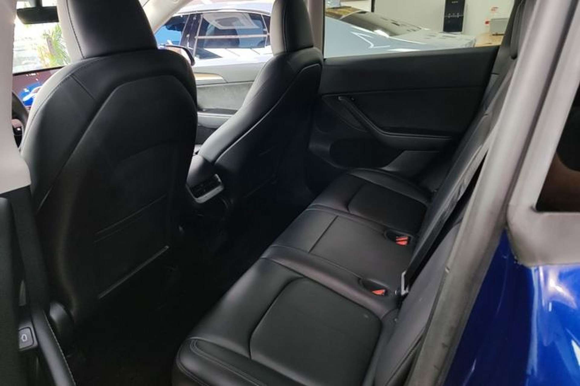 Used Tesla Model Y 2022 Rear-Wheel-Drive Version Left Rear Seat