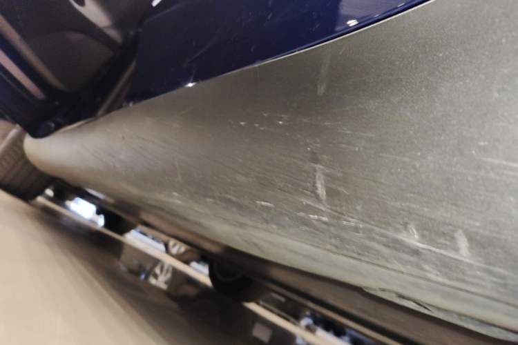 Used Tesla Model Y 2022 Rear-Wheel-Drive Version Left Side Sill