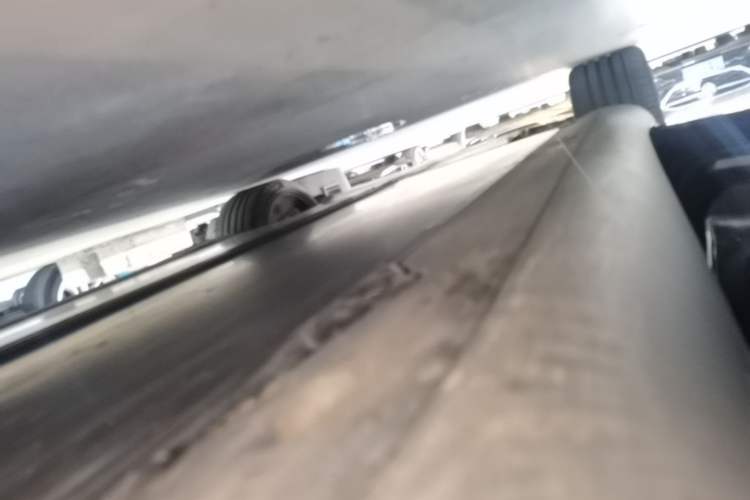 Used Tesla Model Y 2022 Rear-Wheel-Drive Version Left Side Sill