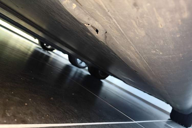 Used Tesla Model Y 2022 Revised Version Rear-Wheel Drive Left Side Sill